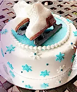 Торт с фигурными коньками