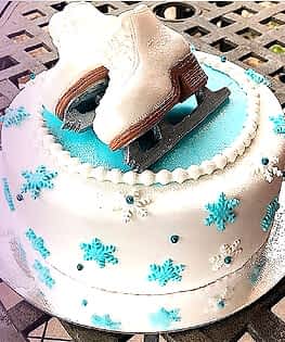 Торт с фигурными коньками
