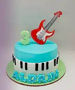 Торт с гитарой