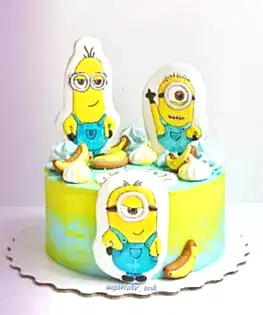 Торт Миньоны №4