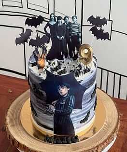 Торт Уэнсдей №9