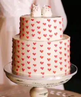Торт с котами и сердечками