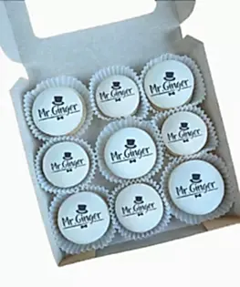 Макаруны с вашим логотипом