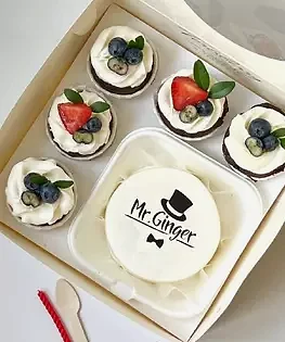 Набор десертов с вашим логотипом