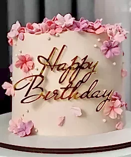 Торт с сахарными цветами и топпером