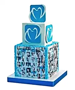 Корпоративный торт с фотографиями сотрудников