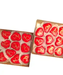 Макаруны с вашим логотипом в форме сердечка