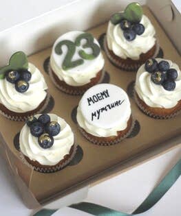 Капкейк на 23 февраля 