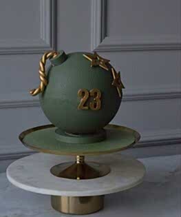 Торт-сюрприз 