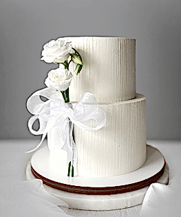Свадебный торт с живыми цветами в стиле минимализм