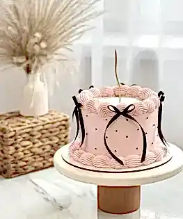 Торт ламбет с задуваемыми блестками